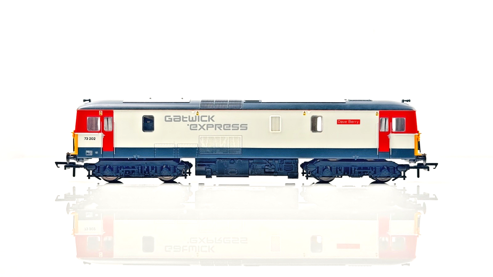HORNBY 00 GAUGE - R3045 - CLASS 73 LOCOMOTIVE GATWICK EXPRESS DAVE BERRY 73202