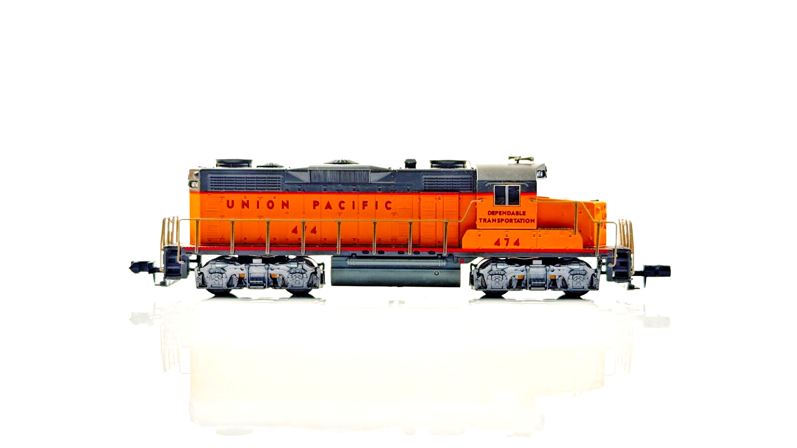 LIFE LIKE N GAUGE - UNION PACIFIC UP GP20 EMD DIESEL LOCOMOTIVE NO.474 - BOXED