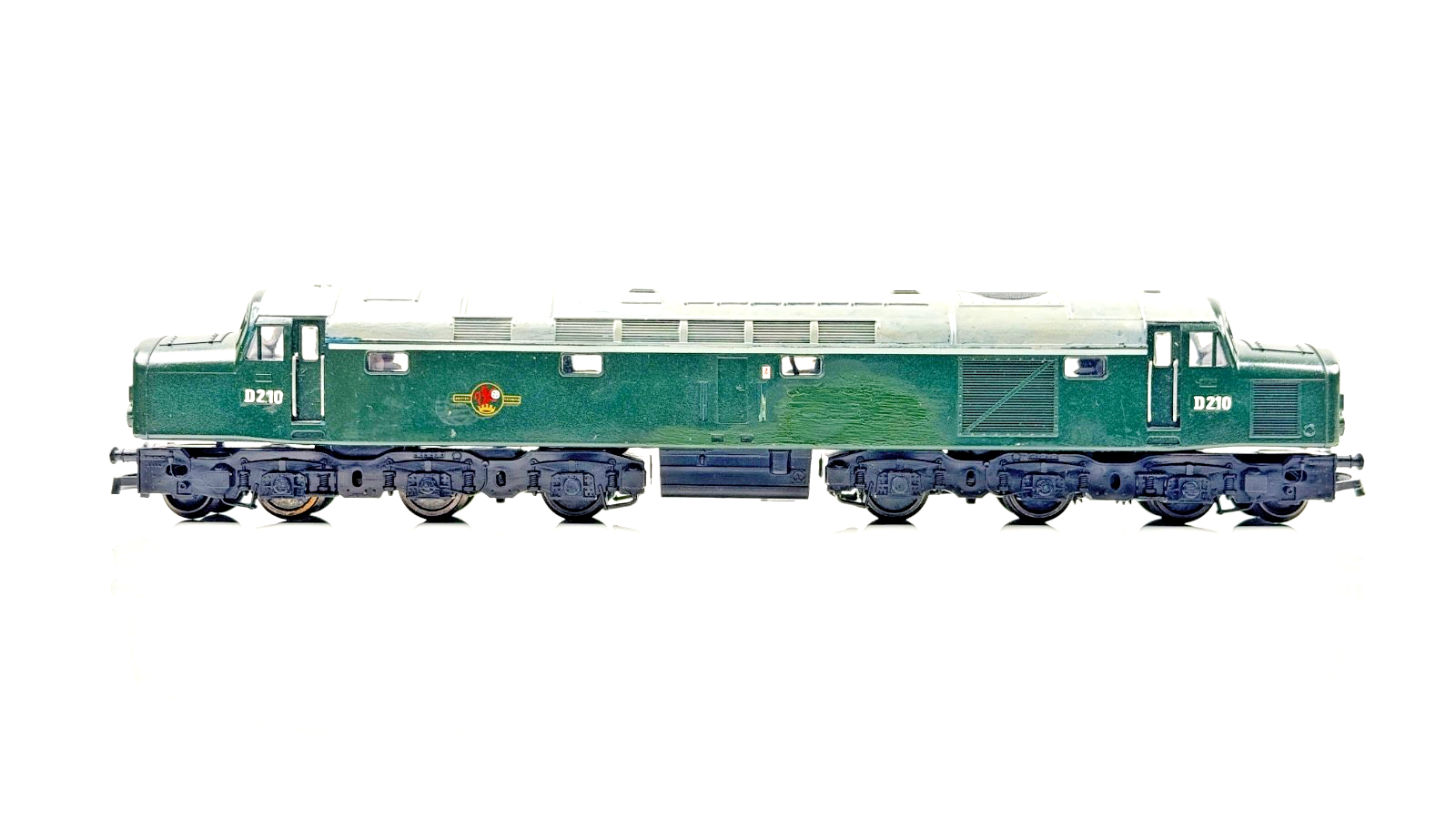 JOUEF HO SCALE/00 GAUGE - CLASS 40 DIESEL D210 BR GREEN EMPRESS OF BRITAIN - NQP