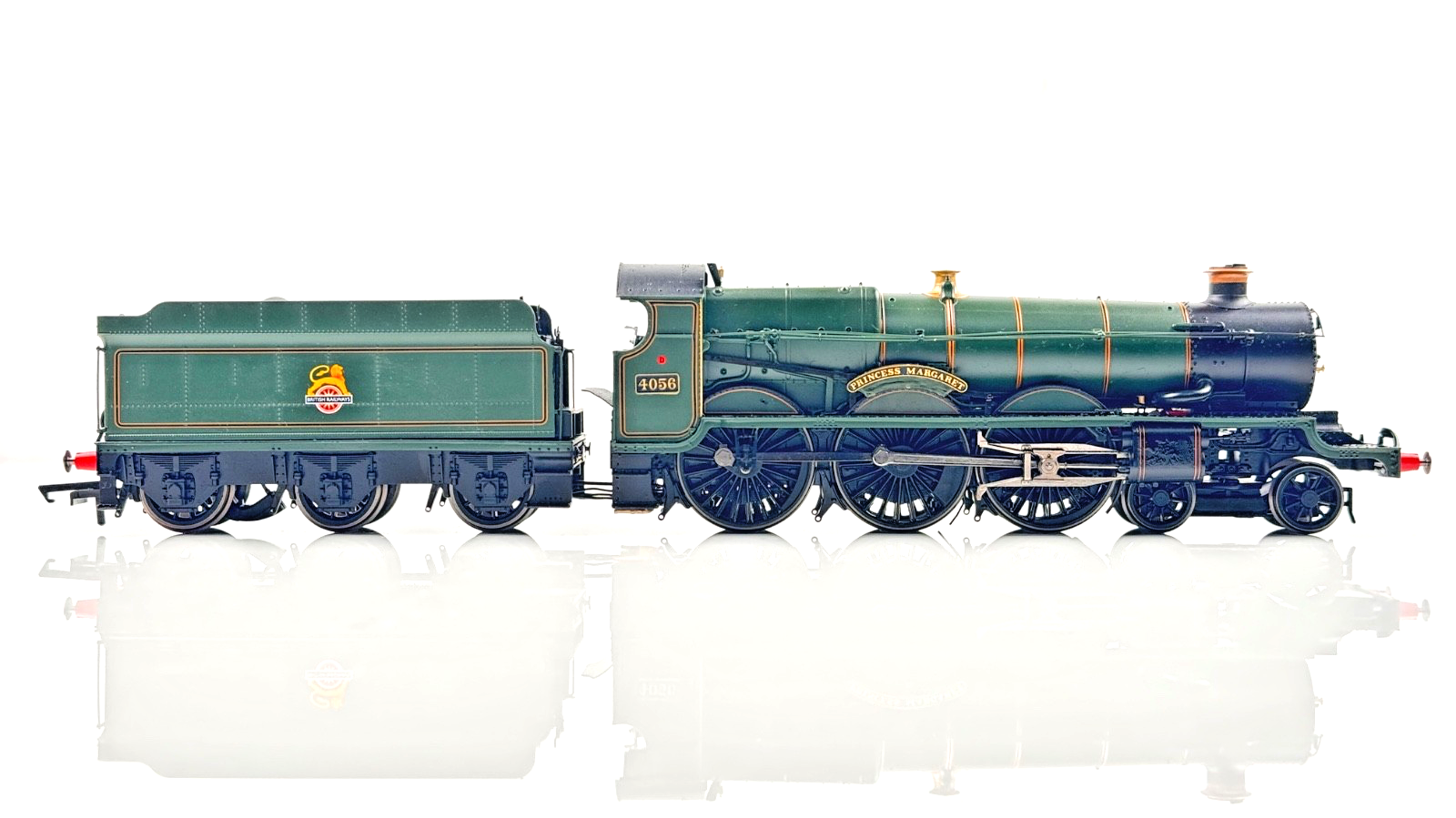 HORNBY 00 GAUGE - R3229 - BR 4-6-0 STAR CLASS 4056 PRINCESS MARGARET - BOXED