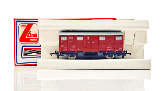 LIMA HO/00 GAUGE - 303165 - THROUGH TO THE CONTINENT BY BRITISH RAIL WAGON BOXED