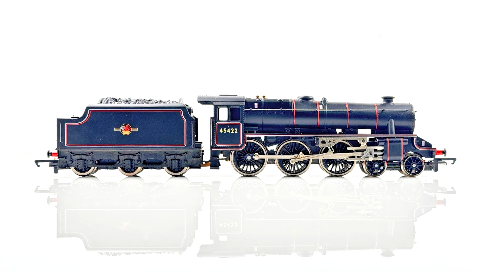 HORNBY 00 GAUGE - R292 - BR BLACK 4-6-0 CLASS 5 LOCOMOTIVE 45422 - BOXED