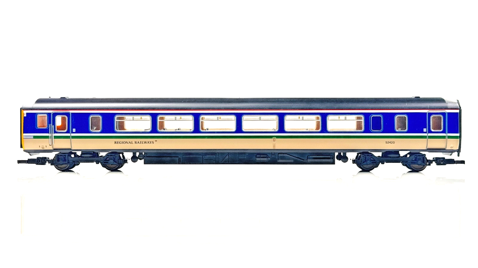 LIMA 00 GAUGE - 204895 - CLASS 156 DMU 2 CAR REGIONAL RAILWAYS LIVERY - BOXED