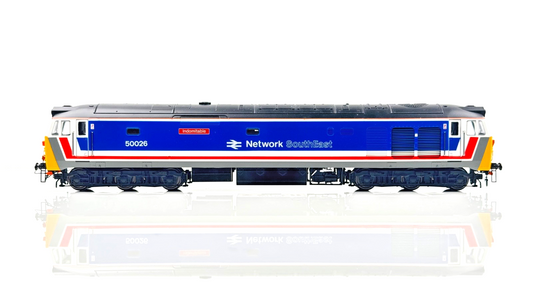 HORNBY 00 GAUGE - R3471 - CLASS 50 DIESEL 50026 NETWORK SOUTHEAST INDOMITABLE
