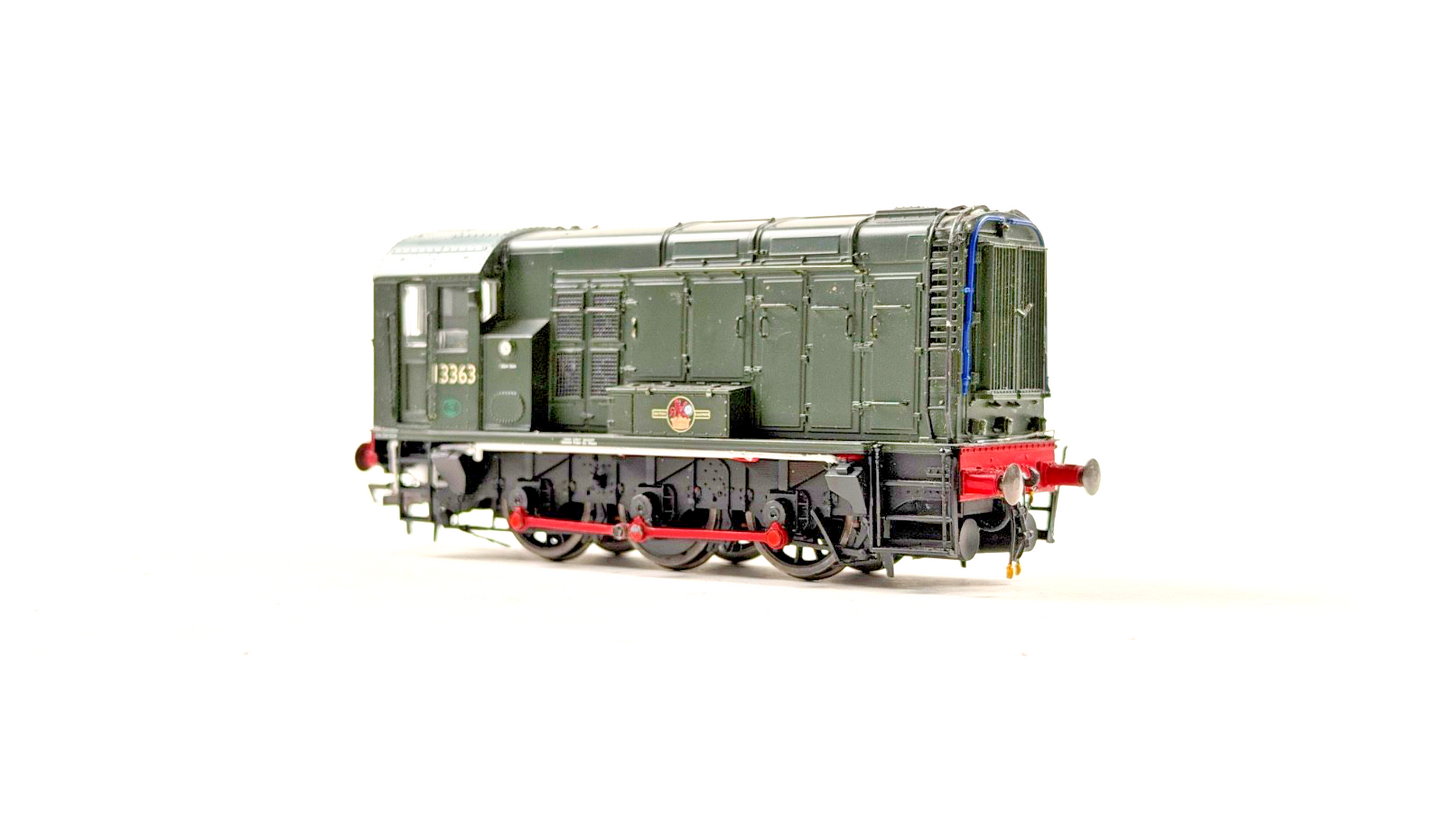 HORNBY 00 GAUGE - R3484 - CLASS 08 DIESEL SHUNTER BR GREEN 13363 DCC SOUND BOXED