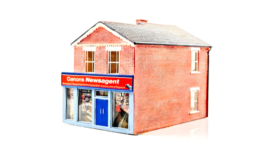 HORNBY SKALEDALE 00 GAUGE - R9764 - CANONS NEWSAGENTS - UNBOXED
