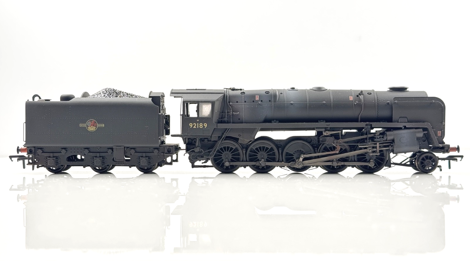 BACHMANN 00 GAUGE - 32-858 - BR STANDARD CLASS 9F 92189 BR BLACK WEATHERED BOXED