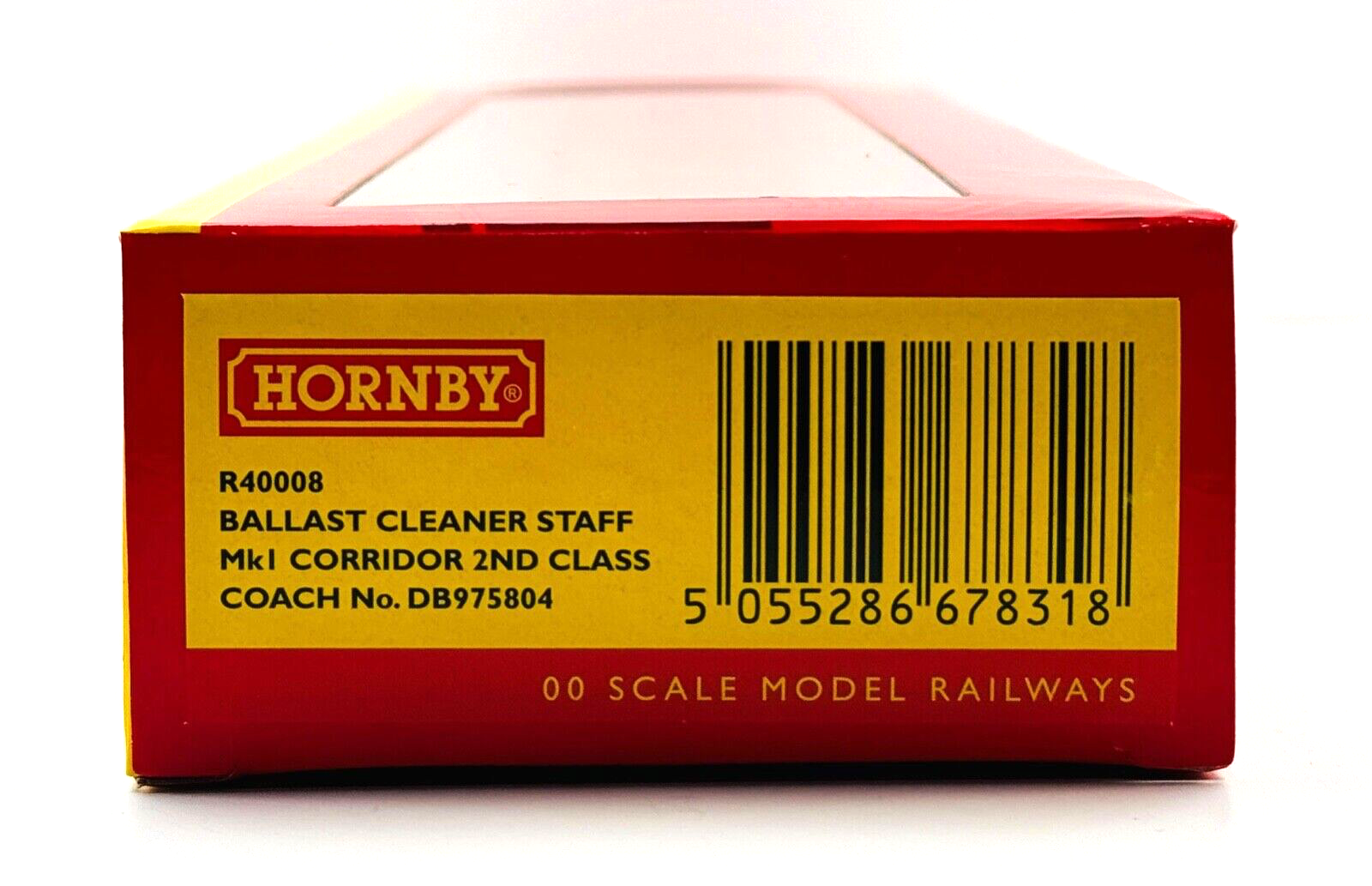 HORNBY 00 GAUGE - R40008 - BALLAST CLEANER STAFF MK1 CORRIDOR 2ND CLASS COACH