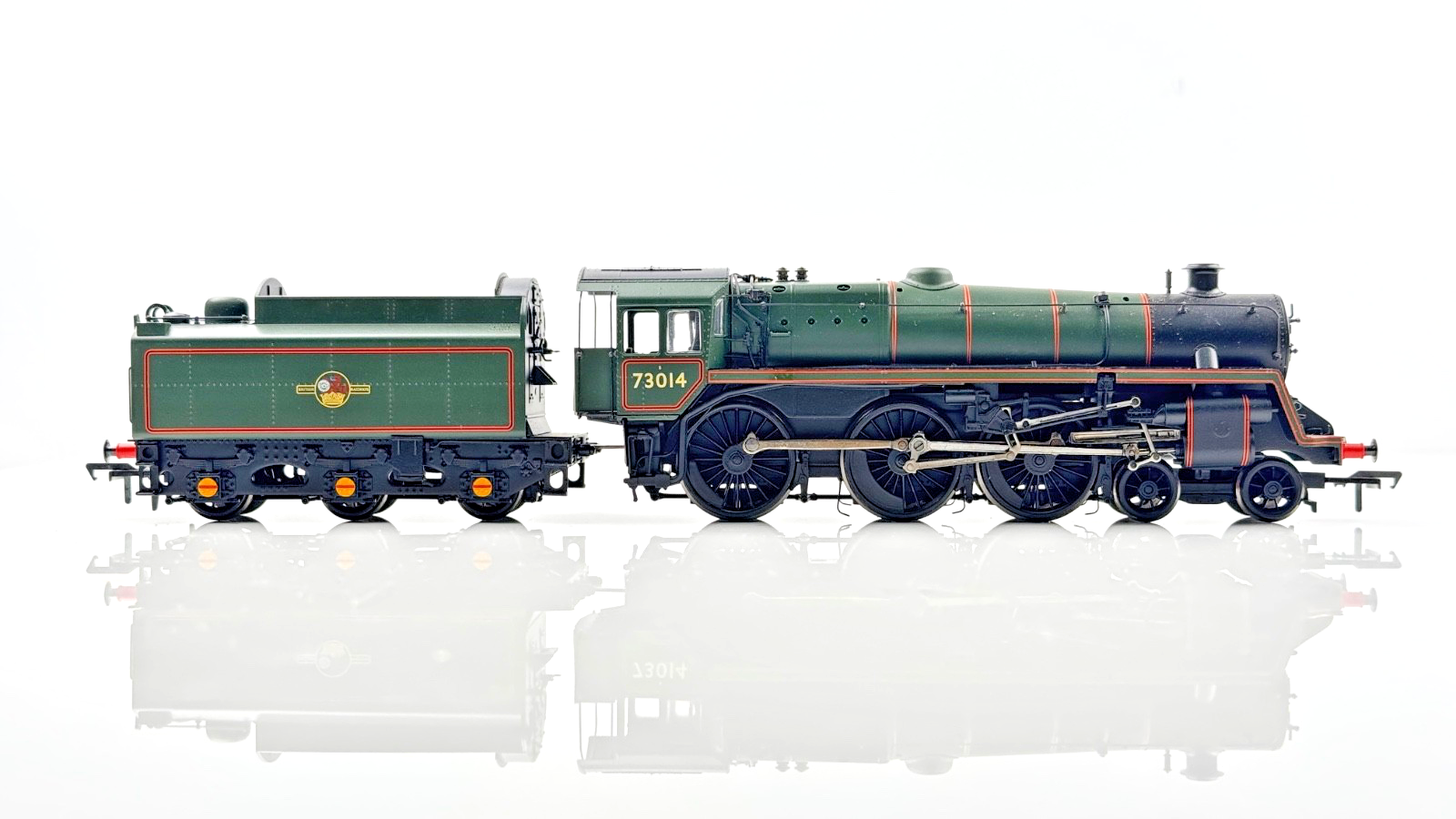 BACHMANN 00 GAUGE - 32-504 - STANDARD CLASS 5MT 73014 BR GREEN LATE BR1 TENDER