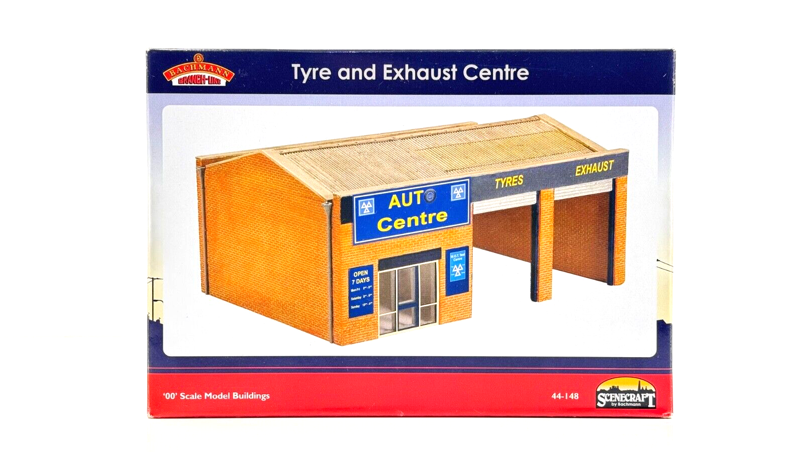 BACHMANN 00 GAUGE SCENECRAFT - 44-148 - TYRE & EXHAUST CENTRE - BOXED