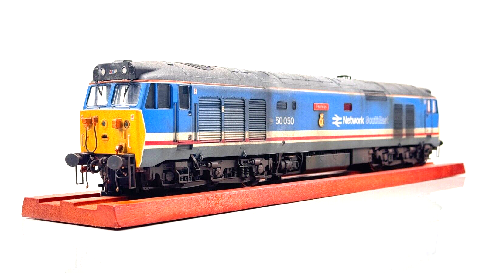 HELJAN O GAUGE - CLASS 50 DIESEL 50050 NETWORK SOUTHEAST FEARLESS (PROTO NEO)