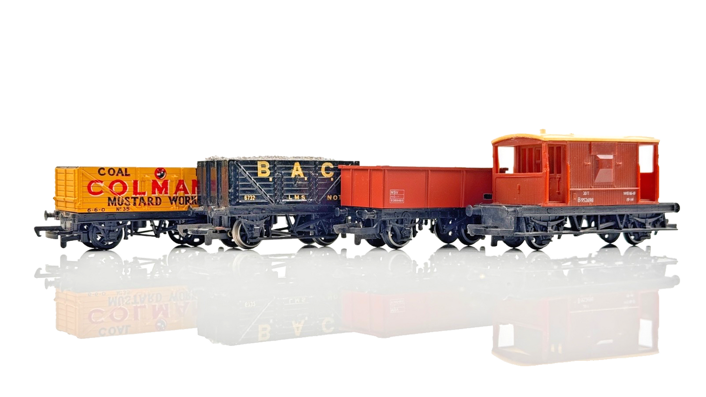 HORNBY 00 GAUGE - RAKE OF 4 COLMANS BAC LMS MSV ORE & BRAKE VAN WAGONS UNBOXED