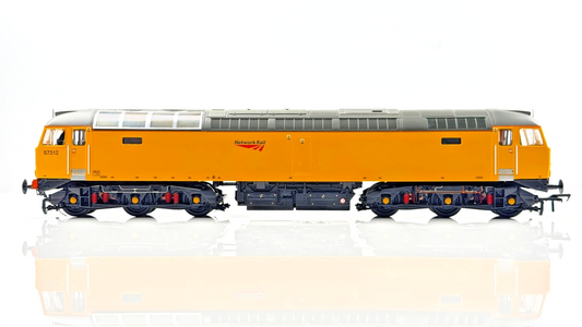 BACHMANN 00 GAUGE - 32-761 - CLASS 57 DIESEL 57312 NETWORK RAIL YELLOW - BOXED