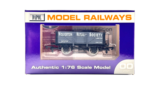 DAPOL 00 GAUGE - WOLVERTON MUTUAL SOCIETY PLANK WAGON NO.29 (LIMITED EDITION)