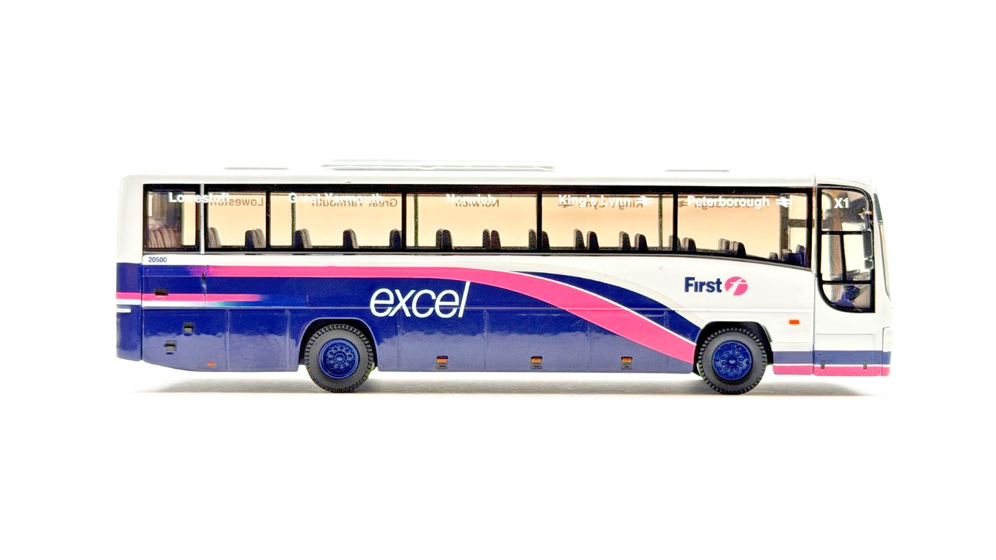 CORGI OOC 1/76 SCALE - OM46103 - PLAXTON PARAGON FIRST EASTERN COUNTIES BOXED