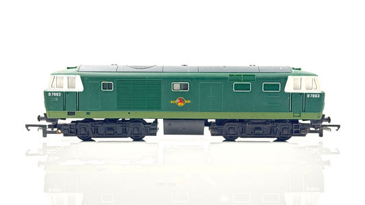 HORNBY 00 GAUGE - R758 - CLASS 35 HYMEK DIESEL D7063 BR GREEN - NON RUNNER
