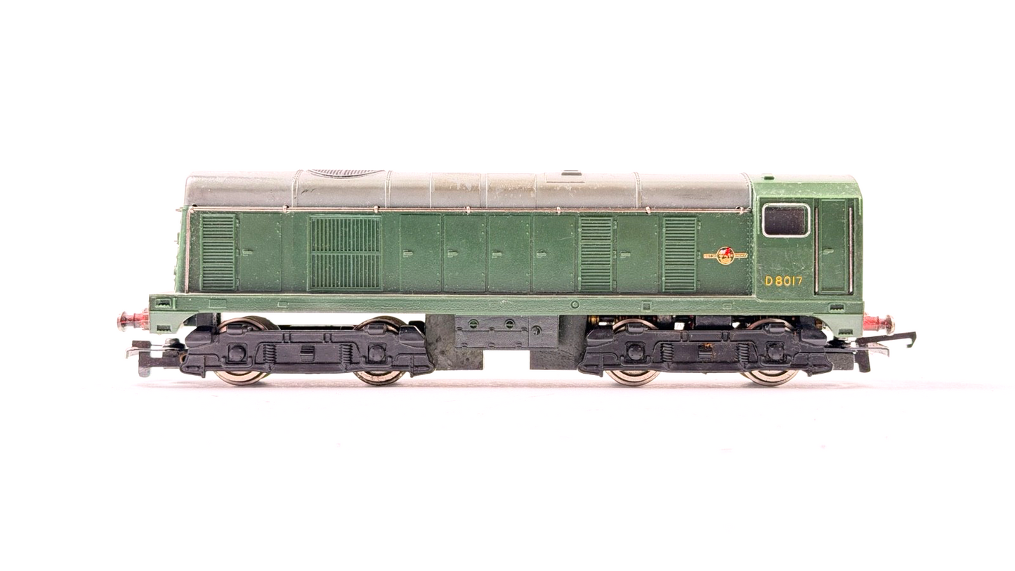 DUBLO 00 GAUGE - 2 RAIL CLASS 20 DIESEL D8017 BR GREEN - UNBOXED