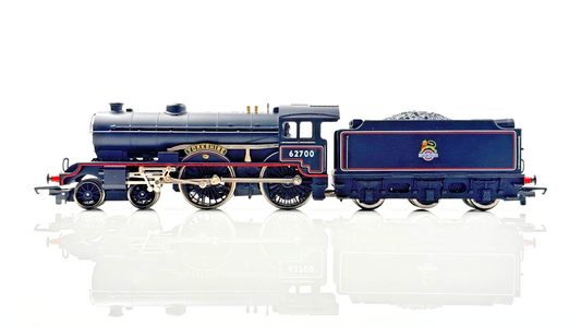 HORNBY 00 GAUGE - R259 - BR BLACK CLASS D49/1 LOCOMOTIVE 'YORKSHIRE' 62700 BOXED