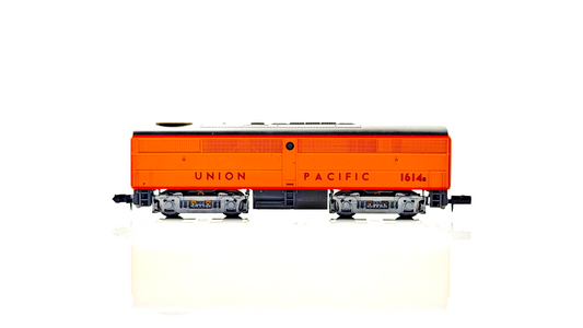 LIFE LIKE N GAUGE - UNION PACIFIC UP FB1 DIESEL LOCOMOTIVE NO.1614B - BOXED