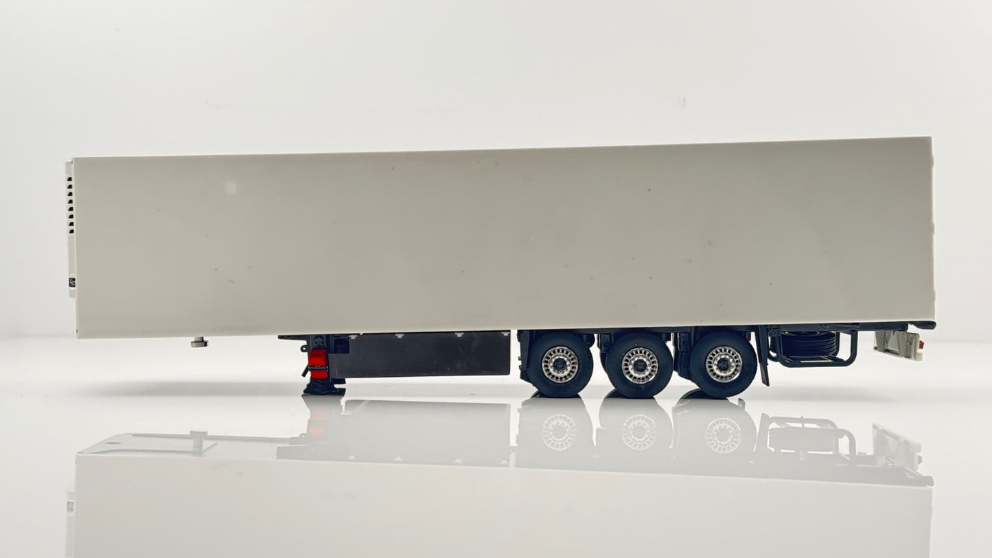 TEKNO 1/50 SCALE - 70277 - REEFER TRAILER SCHMITZ CARGO BULL PLAIN WHITE - BOXED