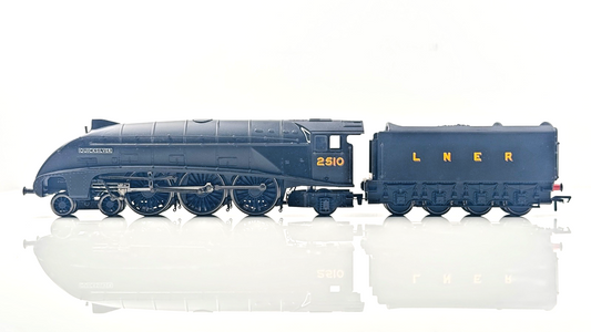 BACHMANN 00 GAUGE - 31-962 - LNER BLACK 4-6-2 CLASS A4 "QUICKSILVER" (LTD ED)