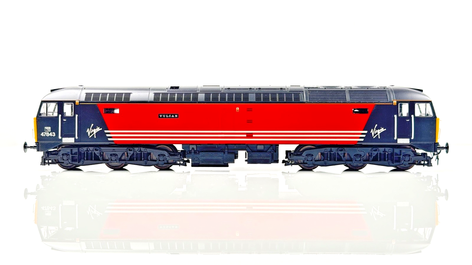HELJAN 00 GAUGE - 4600 - CLASS 47 DIESEL 47843 VIRGIN TRAINS VULCAN - BOXED
