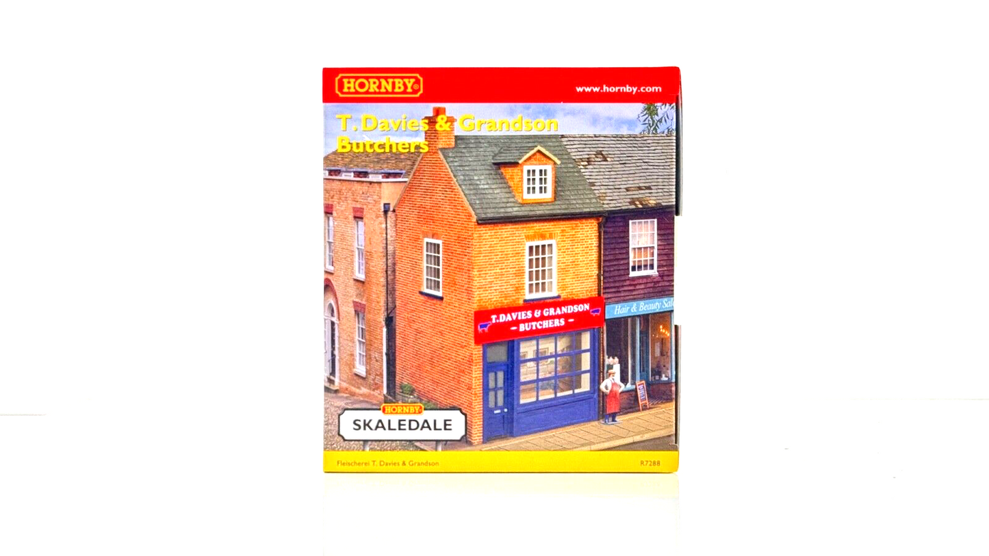 HORNBY 00 GAUGE SKALEDALE - R7288 - T DAVIES & GRANDSON BUTCHER SHOP - NEW BOXED