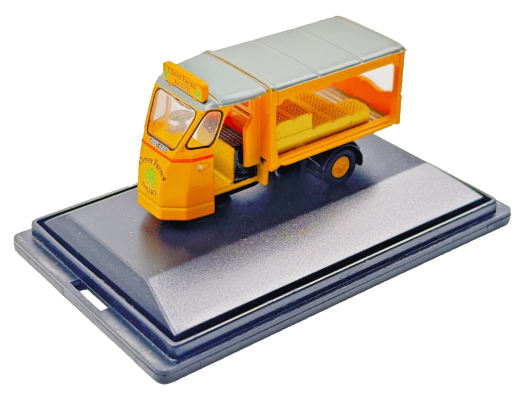 HORNBY SKALE AUTOS 1/76 SCALE - R7081 - MILK FLOAT CLOVER FARMS DAIRY BOXED