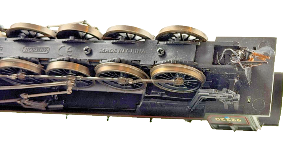 HORNBY 00 GAUGE - BR GREEN 2-10-0 CLASS 9F EVENING STAR 92220 - SPARES REPAIRS