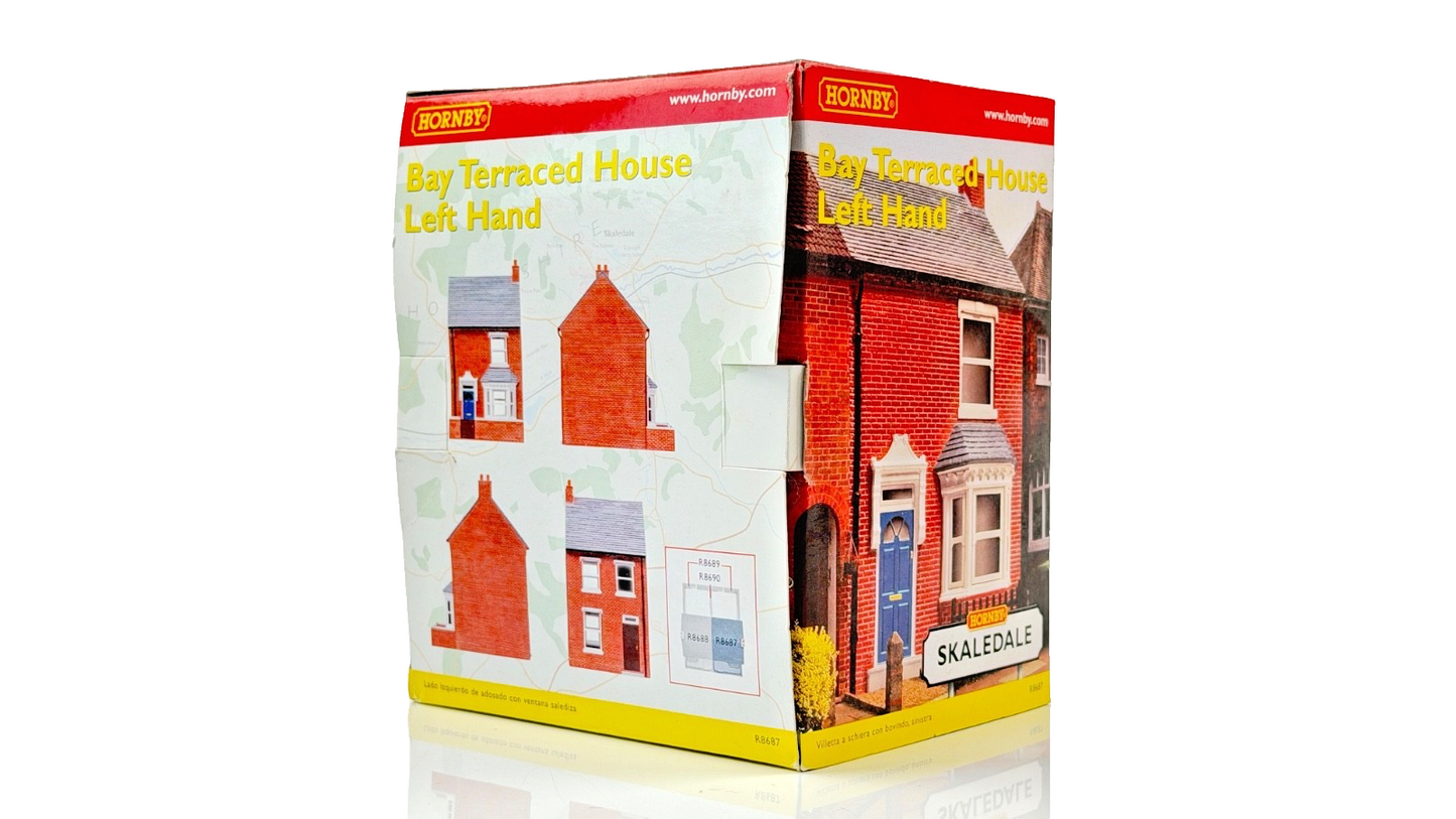 HORNBY 00 GAUGE SKALEDALE - R8687 - BAY TERRACED HOUSE LEFT HAND - BOXED