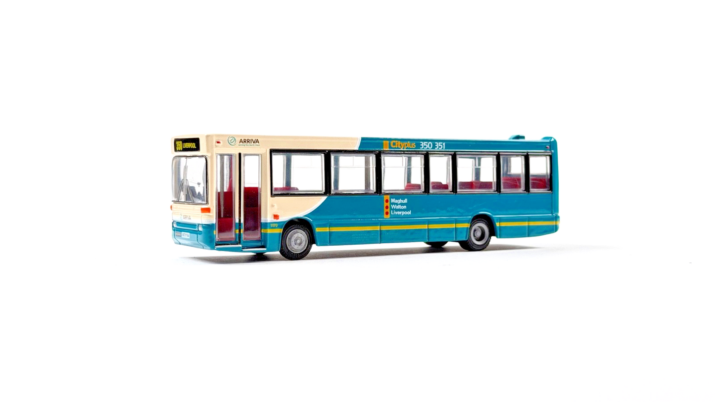 EFE 1/76 SCALE - 20622 - PLAXTON POINTER ARRIVA LIVERPOOL - BOXED