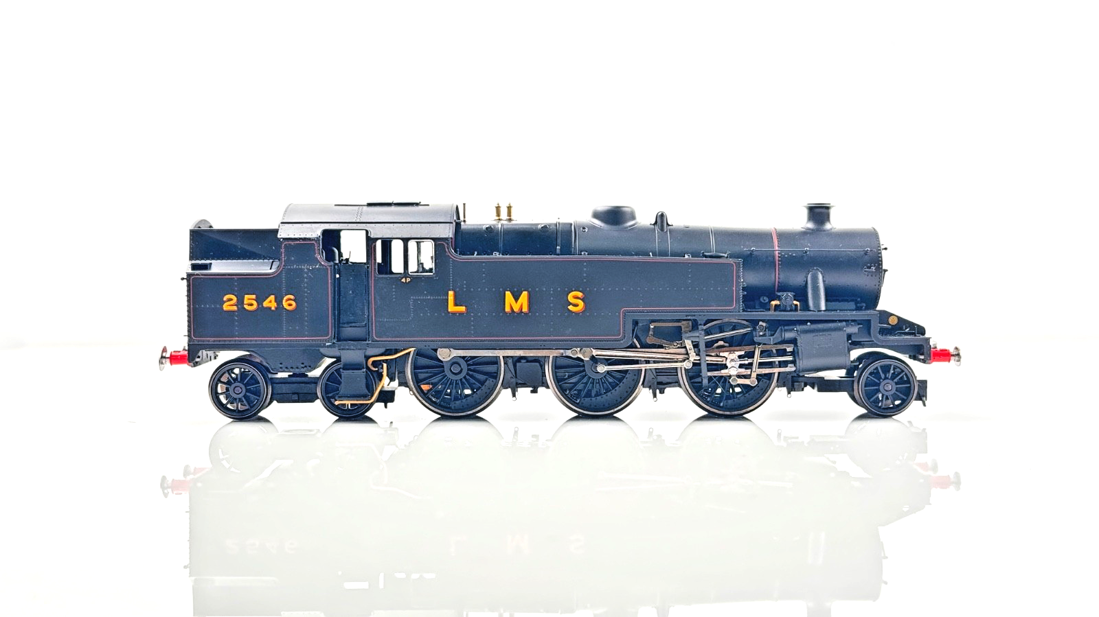 HORNBY 00 GAUGE - R2635 - LMS STANIER 4MT 2-6-4T CLASS 4P LOCOMOTIVE 2546 BOXED