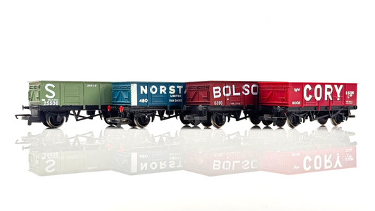 HORNBY 00 GAUGE - RAKE OF 4 WAGONS LWB S C NORSTAND BOLSOVER CORY - UNBOXED