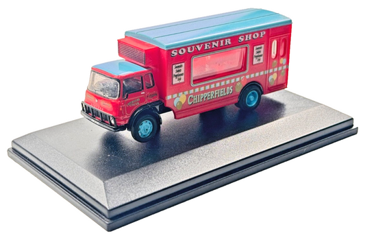 OXFORD DIECAST 1/76 SCALE - CH020 - CHIPPERFIELDS CIRCUS MOBILE SOUVENIR SHOP