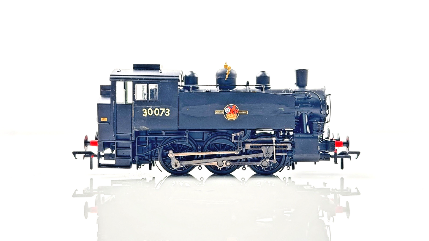 BACHMANN 00 GAUGE - MR-111 - USA CLASS 0-6-0T BRITISH RAILWAYS BLACK RENUMBERED