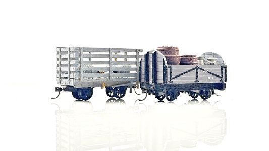 KIT BUILT/O-16.5 NG7 NARROW GAUGE - PAIR OF WAGONS WITH SHEEP & CHURNS - UB