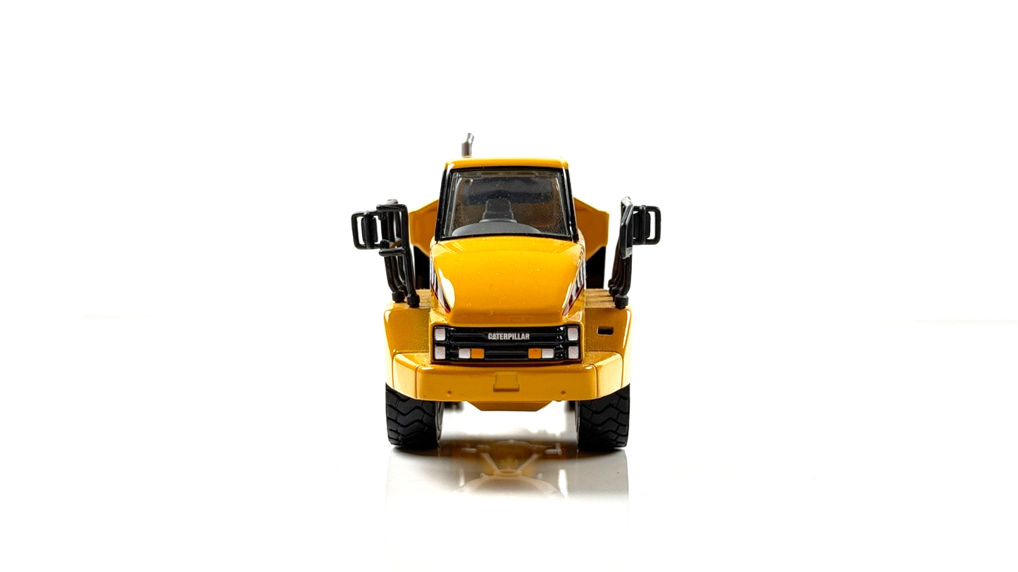 NORSCOT 1/50 SCALE - 55073 - CAT 725D ARTICULATED DUMP TRUCK BOXED