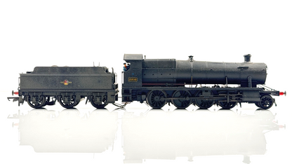 HORNBY 00 GAUGE - R2917 - BR BLACK 2-8-0 CLASS 2800 LOCOMOTIVE 2810 BOXED