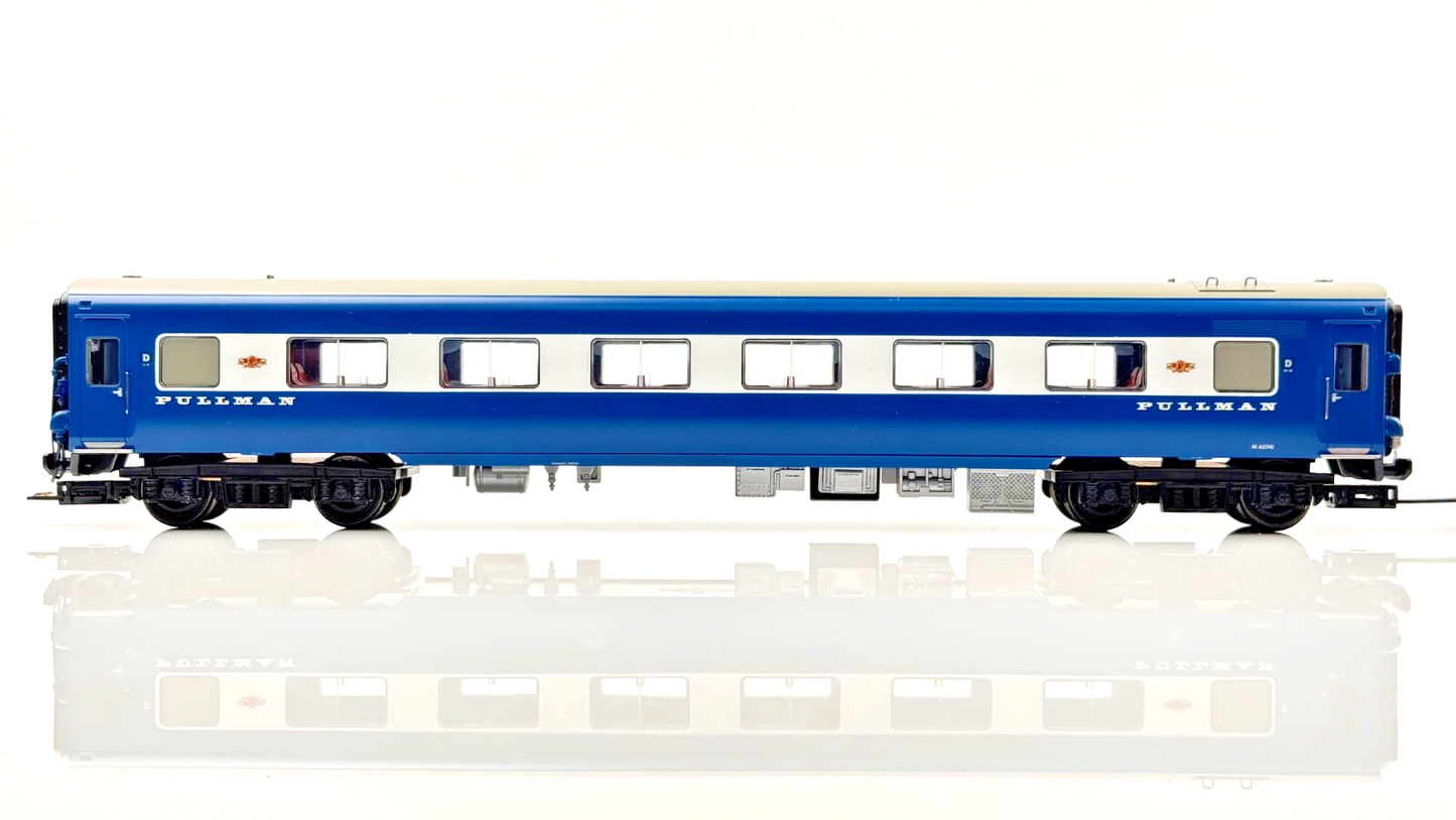 BACHMANN 00 GAUGE - 31-255DC - MIDLAND PULLMAN 6 CAR SET NANKING BLUE DCC FITTED