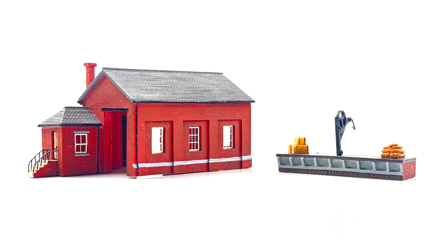 HORNBY N GAUGE LYDDLE END - N8054 - GOODS SHED WITH LOADING STAGE & CRANE