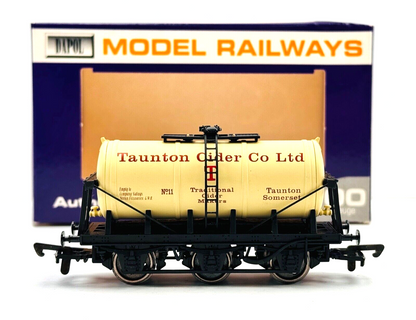 DAPOL 00 GAUGE - TAUNTON CIDER SOMERSET 6 WHEEL TANKER NO.11 (WESSEX WAGONS)
