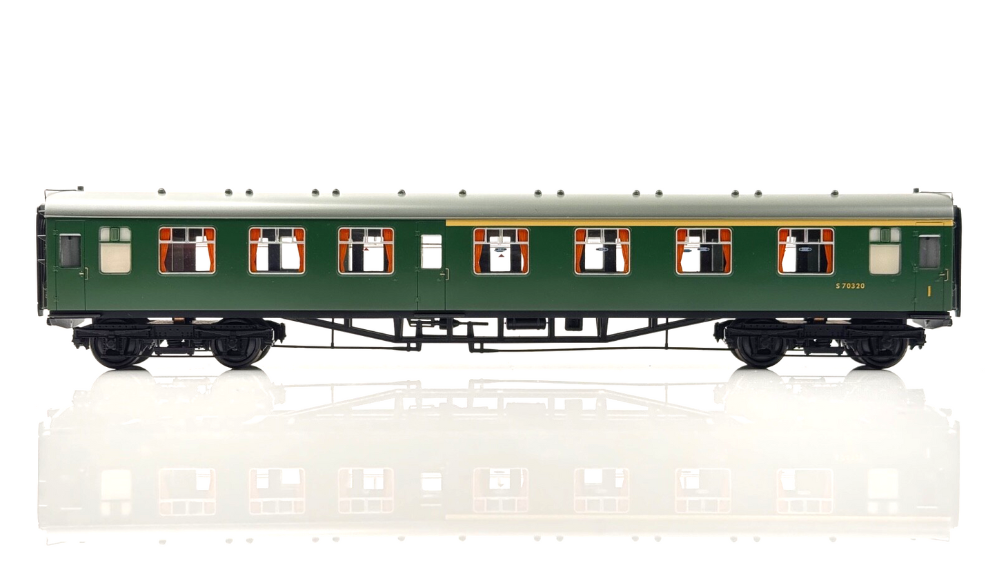 BACHMANN 00 GAUGE - 31-426A - 4CEP EMU 7128 LATE SR MULTIPLE UNIT GREEN BOXED