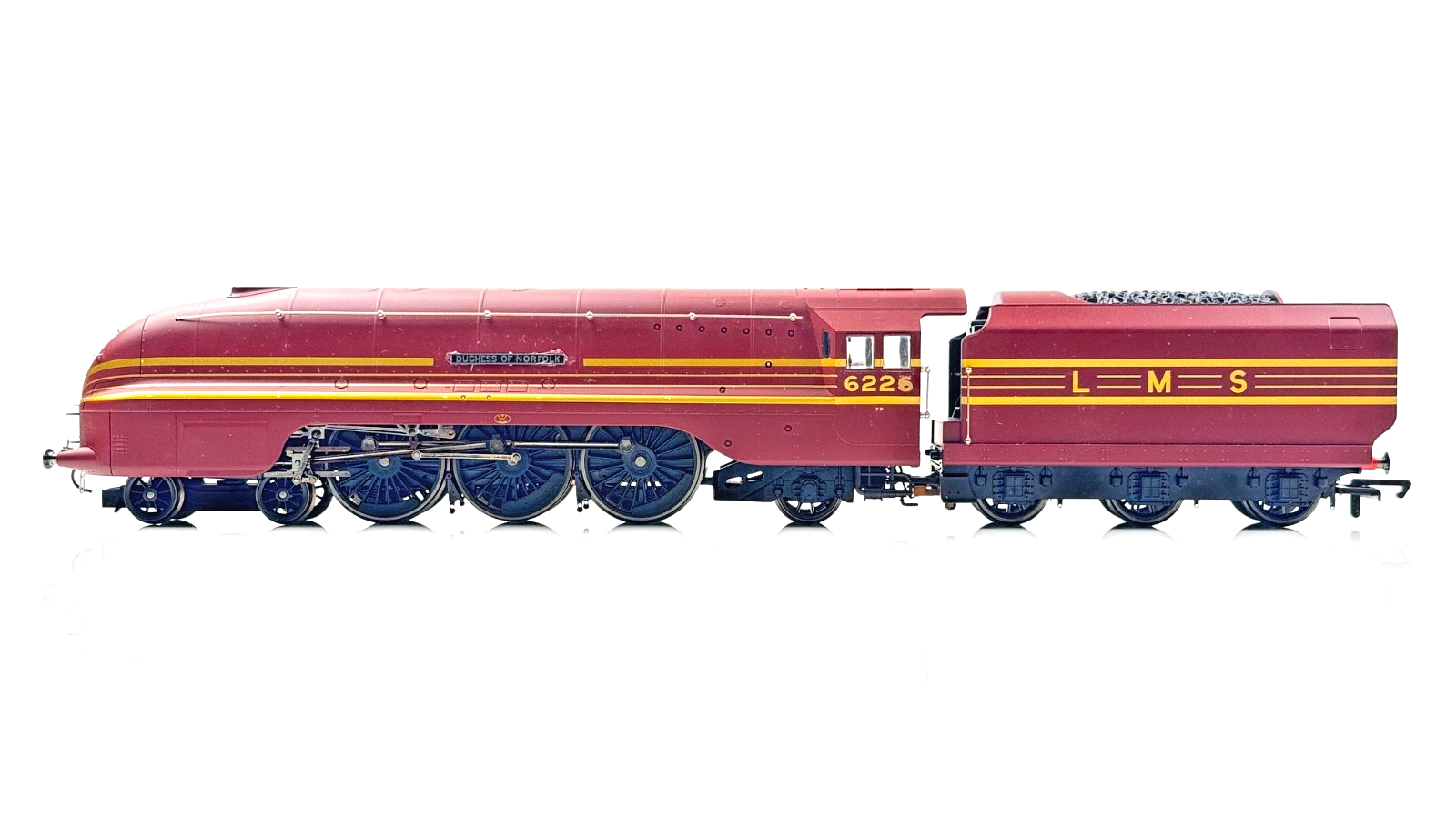 HORNBY 00 GAUGE - LMS MAROON 4-6-2 CORONATION 'DUCHESS OF NORFOLK' 6226 - NQP