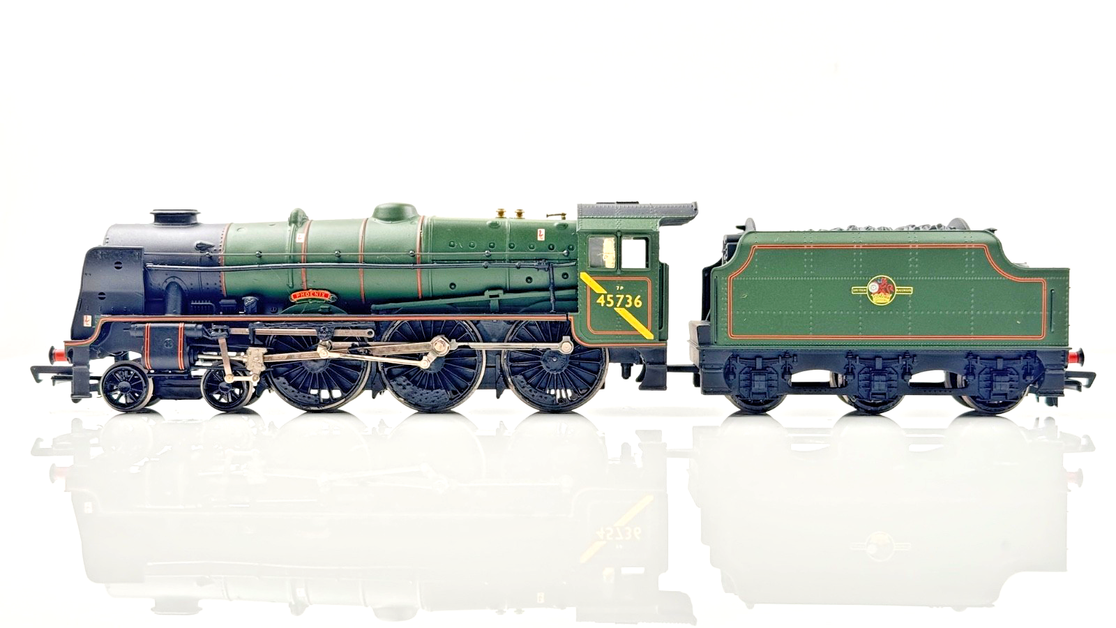 BACHMANN 00 GAUGE - 31-251 - BR GREEN 4-6-0 REBUILT JUBILEE PHOENIX 45736 BOXED