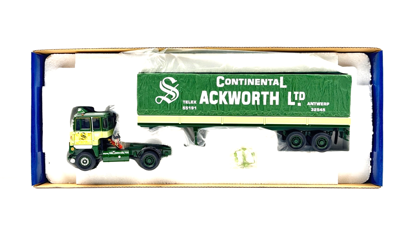 CORGI 1/50 SCALE - CC12602 - SCAMMELL CRUSADER TILT TRAILER C.R.T.S ACKWORTH LTD