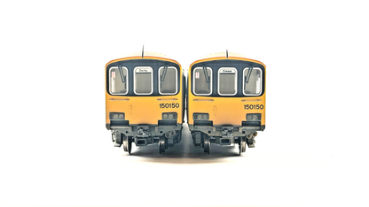 BACHMANN 00 GAUGE - 32-928 - CLASS 150/1 DMU 150150 BR PROVINCIAL SPRINTER (W)