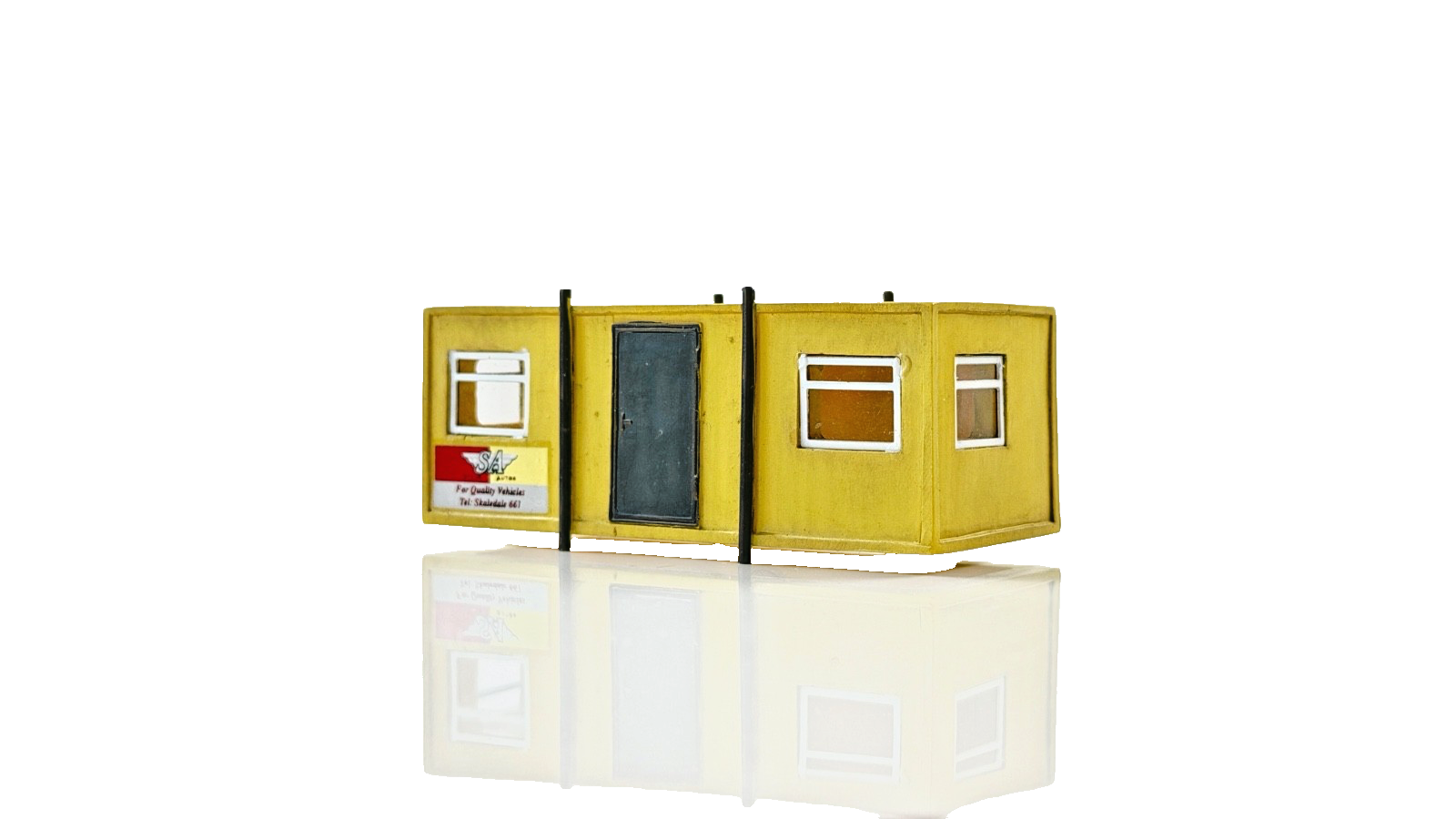 HORNBY 00 GAUGE SKALEDALE - R8765 - CAR SALES PORTABLE OFFICE UNBOXED