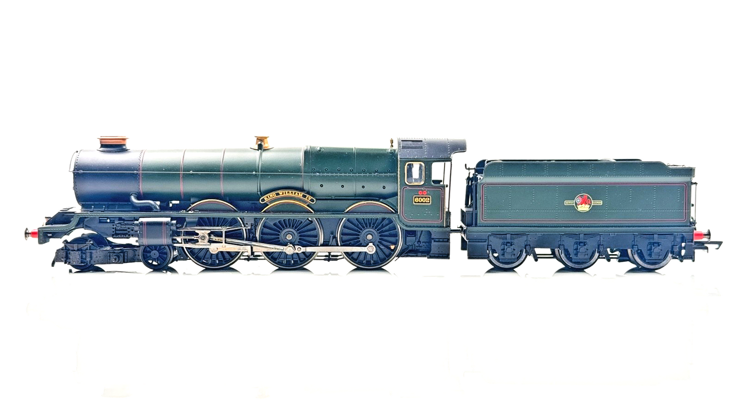 HORNBY 00 GAUGE - R2234 - BR GREEN 4-6-0 KING CLASS 'KING WILLIAM IV' 6002 BOXED