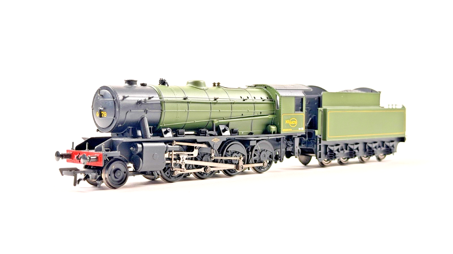 BACHMANN 00 GAUGE - 32-250X - DUTCH NS LIVERY AUSTERITY NO.4479 GREEN LOCOMOTIVE