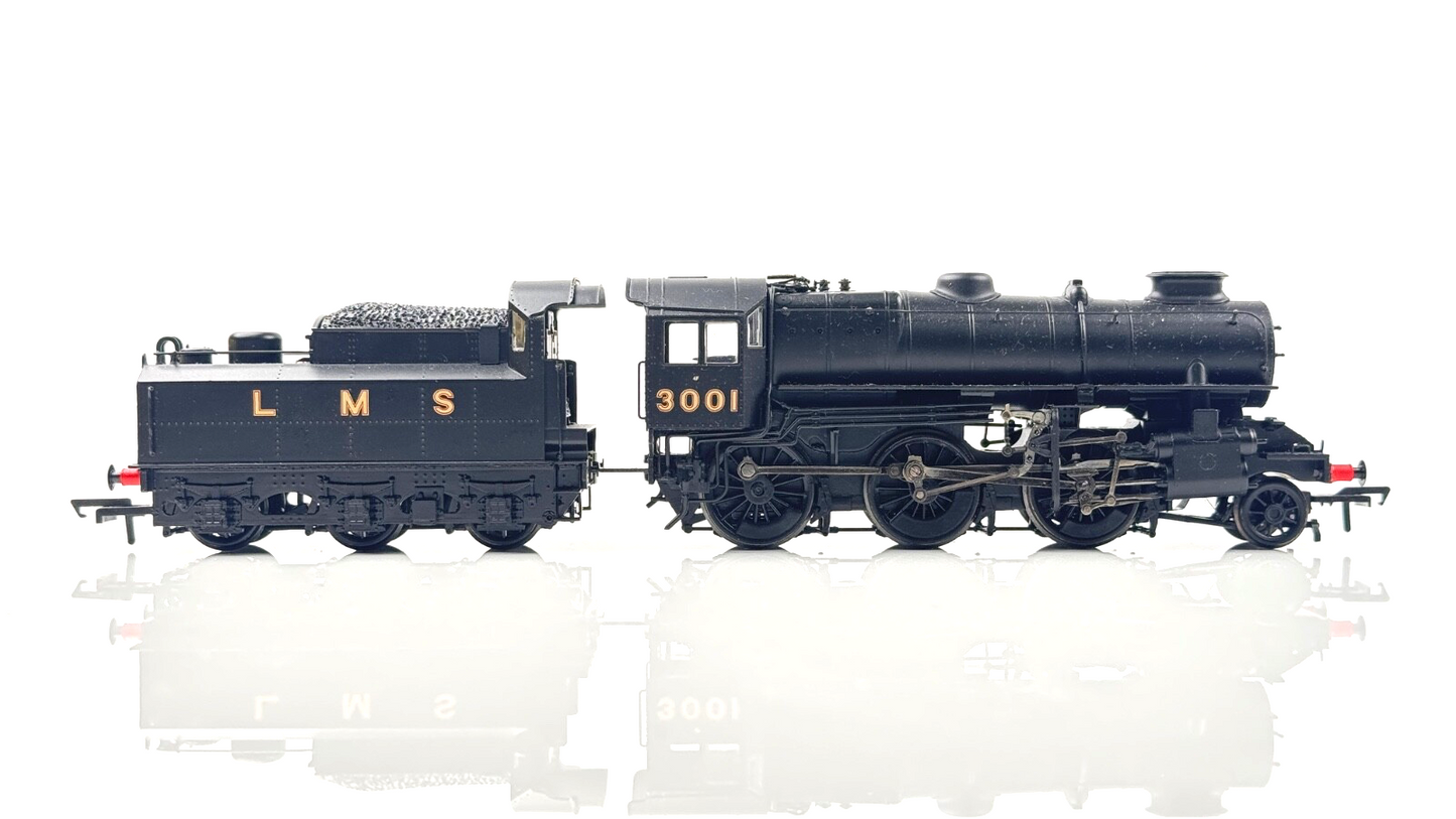 BACHMANN 00 GAUGE - 32-575 - LMS BLACK 2-6-0 IVATT CLASS 4 3001 - UNBOXED